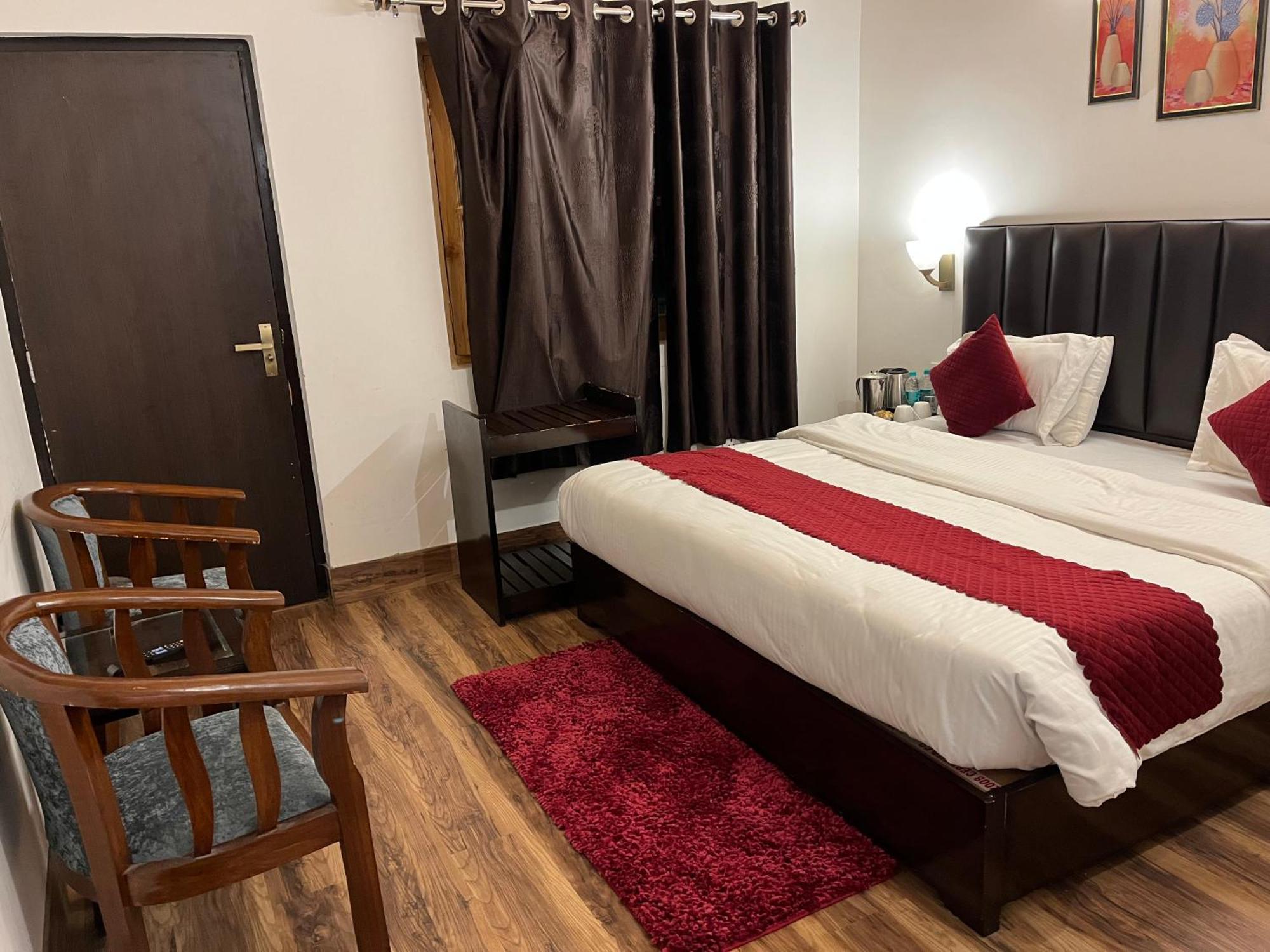 Cedar Woods Resort By Heyan Hotels Nainital Εξωτερικό φωτογραφία